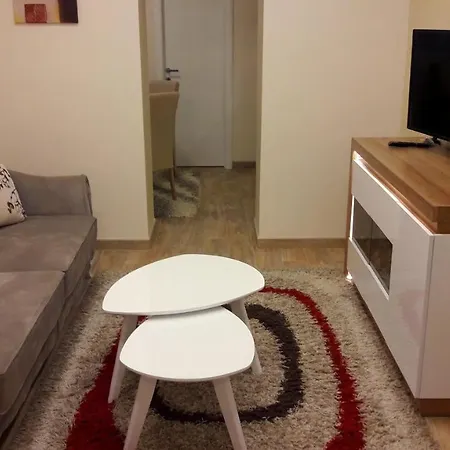 Dedinje Hill 2 Apartment
