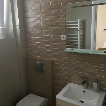 Dedinje Hill 2 Apartment *